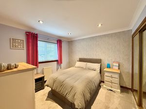 Photo 17- click for photo gallery